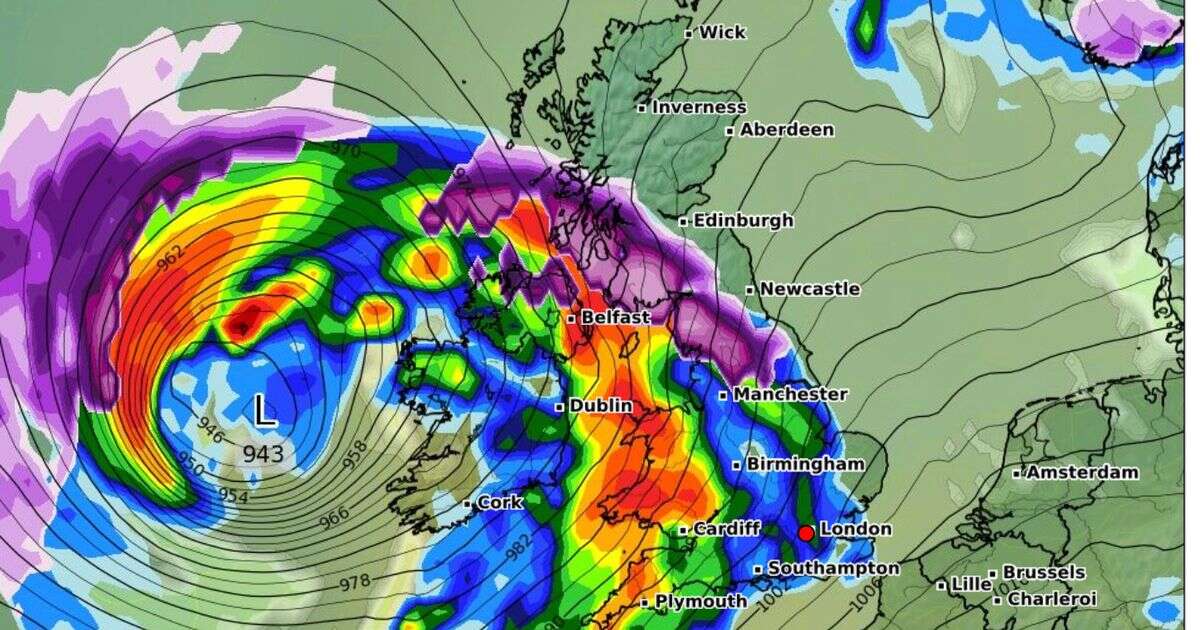 UK weather: Mega 80mph storm heading straight for Britain as huge snow blast forecast to hit