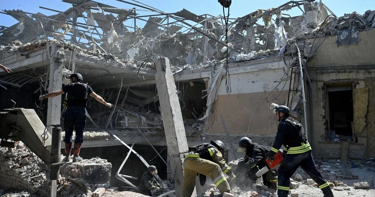 British man found dead under rubble after Putin airstrike on Ukraine hotel