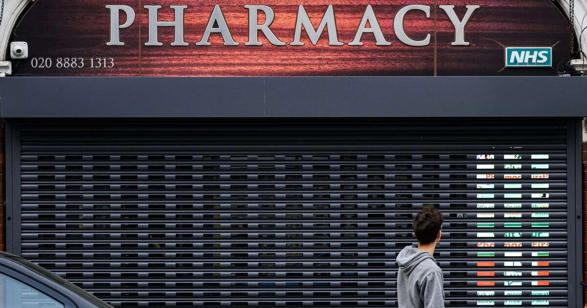 Pharmacies to launch first 'collective action' in NHS pay dispute ahead of winter strain