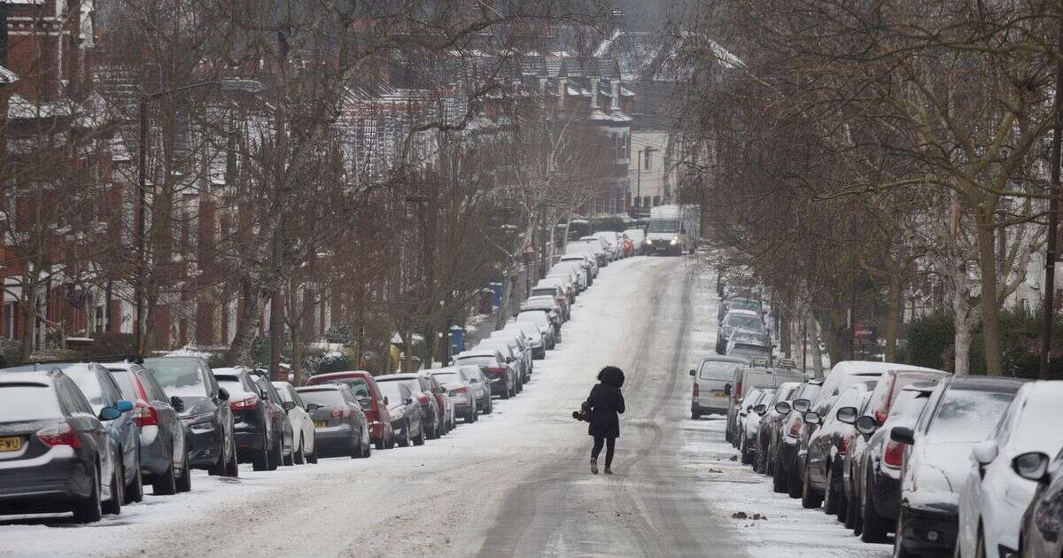 BBC weather forecast warns of 'treacherous' conditions in Arctic blast 'snow showers'