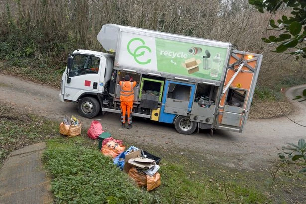 Bin man says recycling won't be collected if you don't do 10-second job first