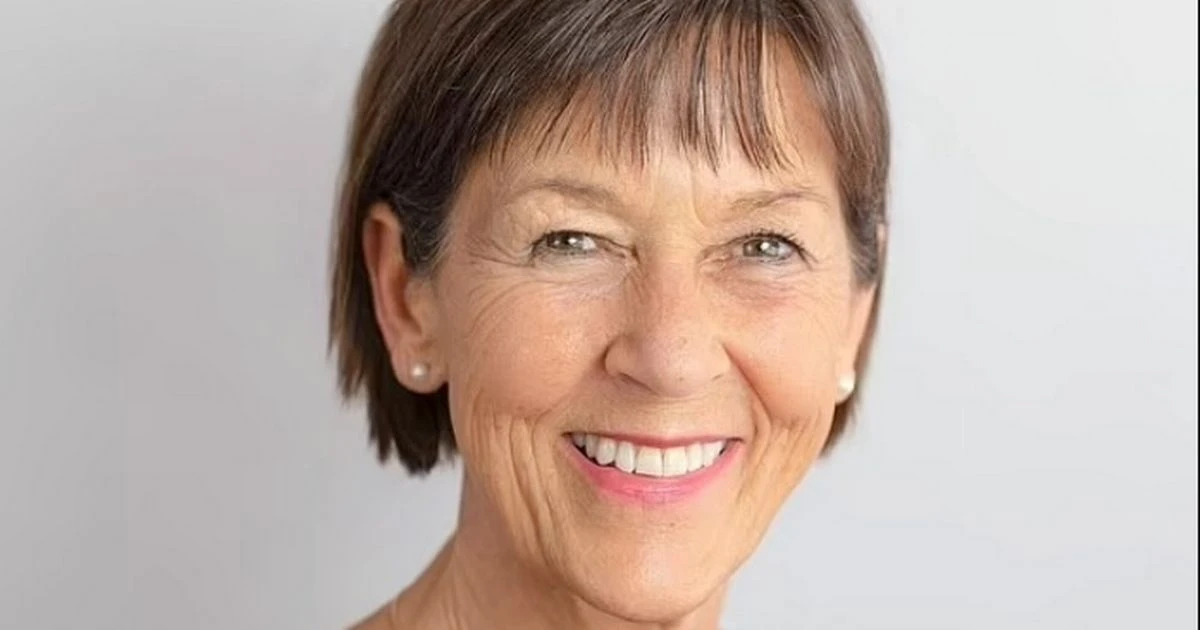 Dentist reveals how 'healthy' water habit can cause serious damage to your teeth