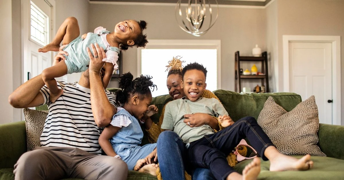 opinion'Parental bond helps children's mental health in later life'