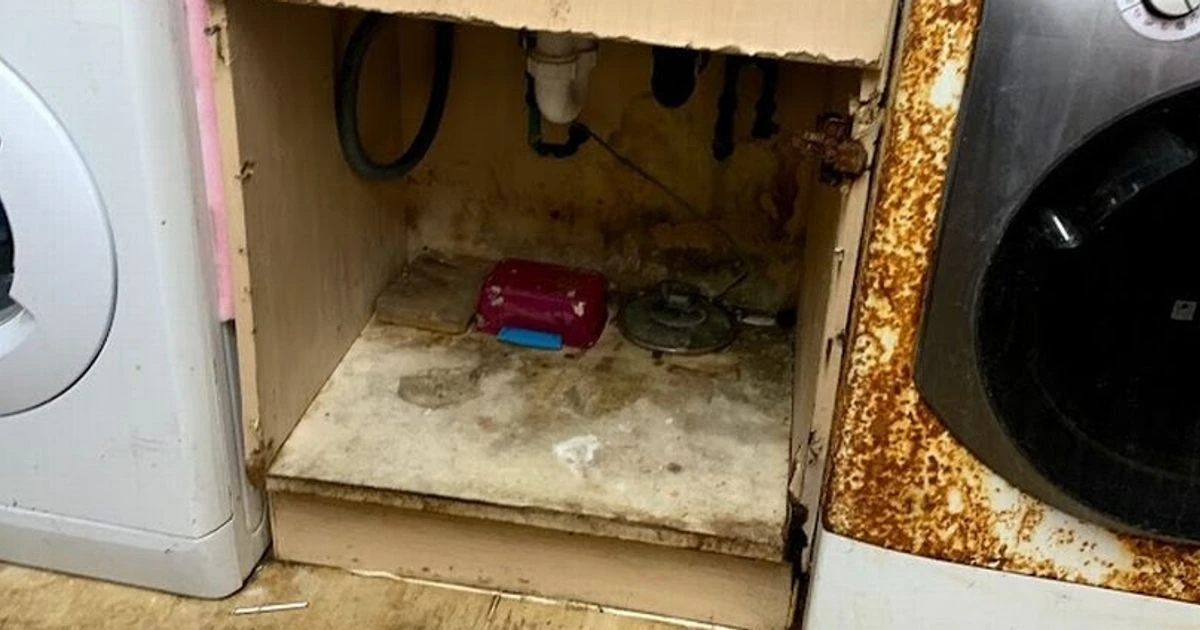 Dad living in 'crumbling' council house 'hell hole' with no heating or hot water
