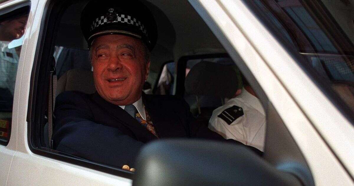 Mohamed Al Fayed 'corrupt relationship' with Met Police alleged by former top cop