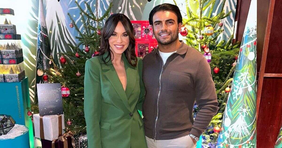 Vicky Pattison nails autumn officewear in her ‘fabulous’ and ‘well cut’ green M&S trouser suit