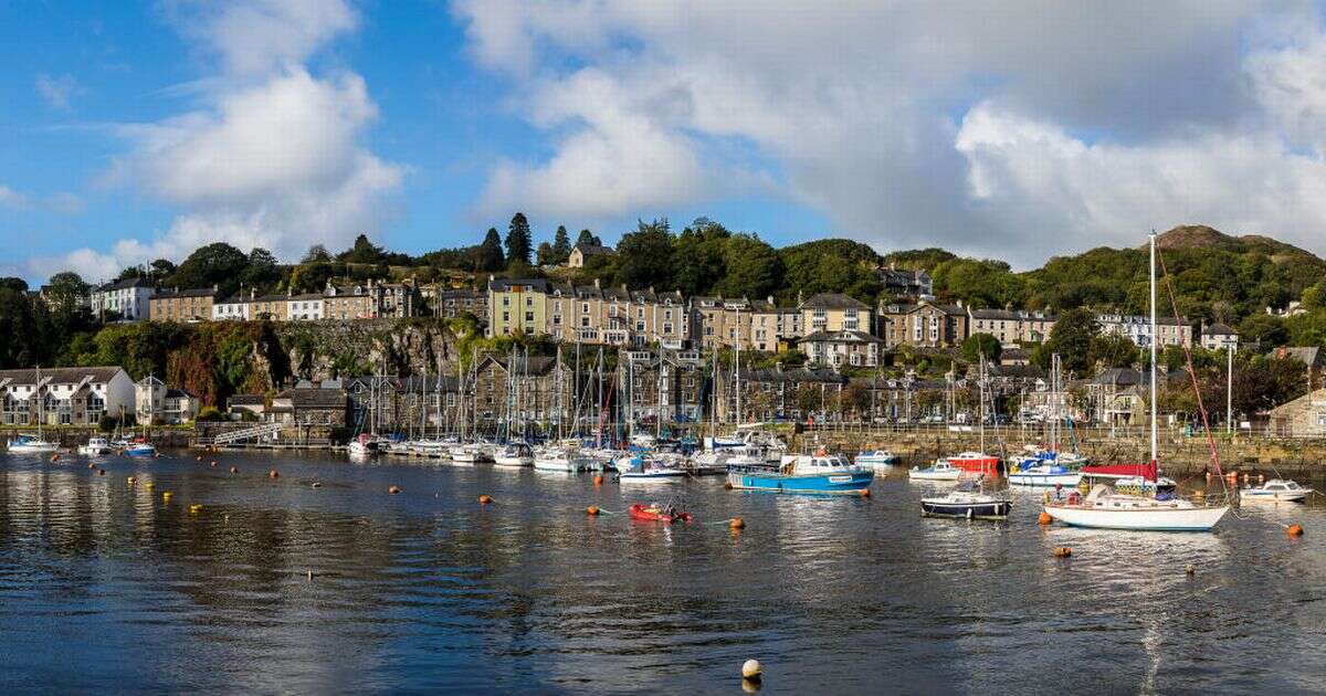 Tiny seaside town is one of the warmest places in the UK thanks to it's microclimate