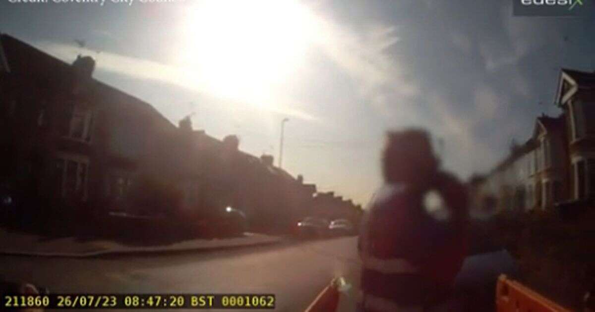 Shocking moment angry driver attacks traffic wardens on Coventry streetVIDEOCrime