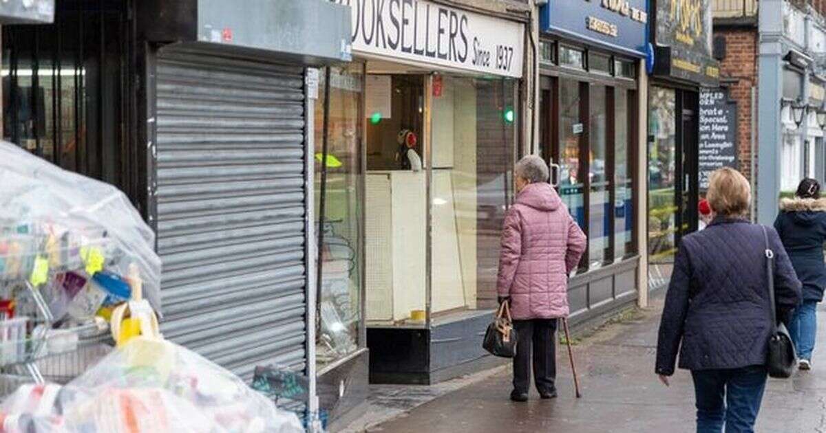 Fed up residents slam 'ghost town' claiming council 'should be ashamed of themselves'Town Centre