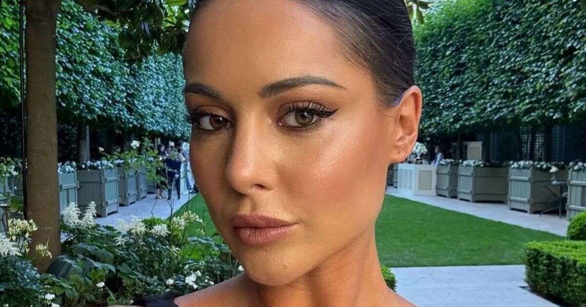 Louise Thompson has ‘discovered the best foundation’ that helps cover pores and pigmentation