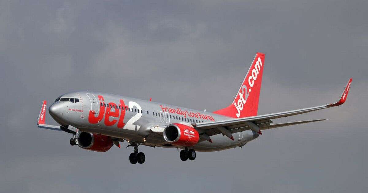 Man suddenly dies in front of horrified passengers on Jet2 flight to the UK