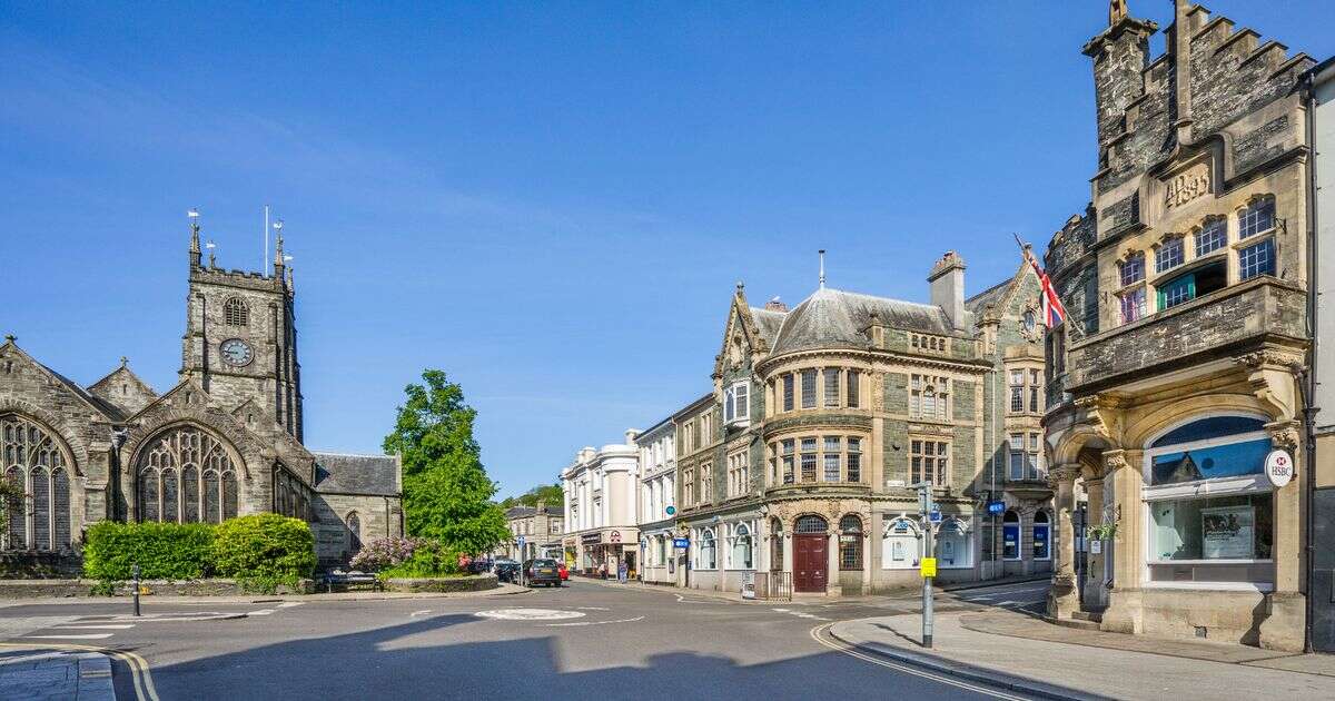 'Magical' cobbled town where beloved British tradition first took place 1,000 years agoDays out