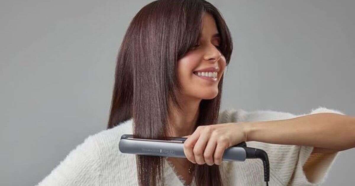 'Salon-finish' straighteners that leave hair feeling ‘shiny and soft’ are reduced by £85