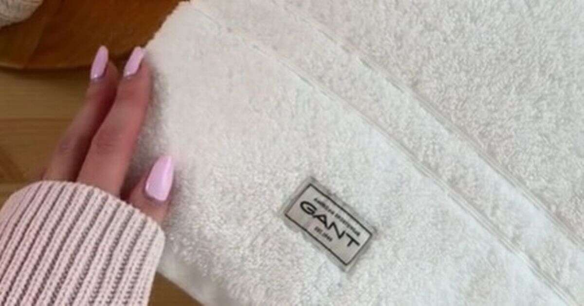 Make white towels soft and fluffy again with cleaning expert's 5-step hack