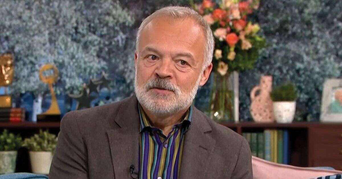 Graham Norton reveals 'nightmare' Hollywood guest who passed out drunk on stageThe Graham Norton Show