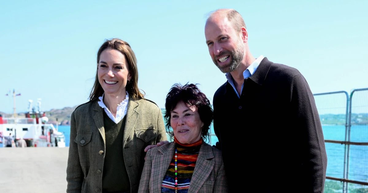 Kate Middleton and William interrupt comedy legend during surprise encounter on tour