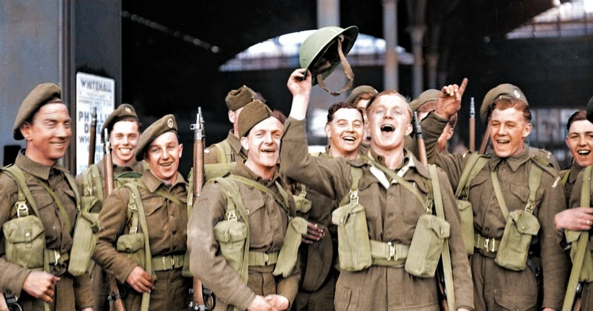 LiveVE Day LIVE as it happened in 1945 when Brits celebrated end of WW2 in Europe