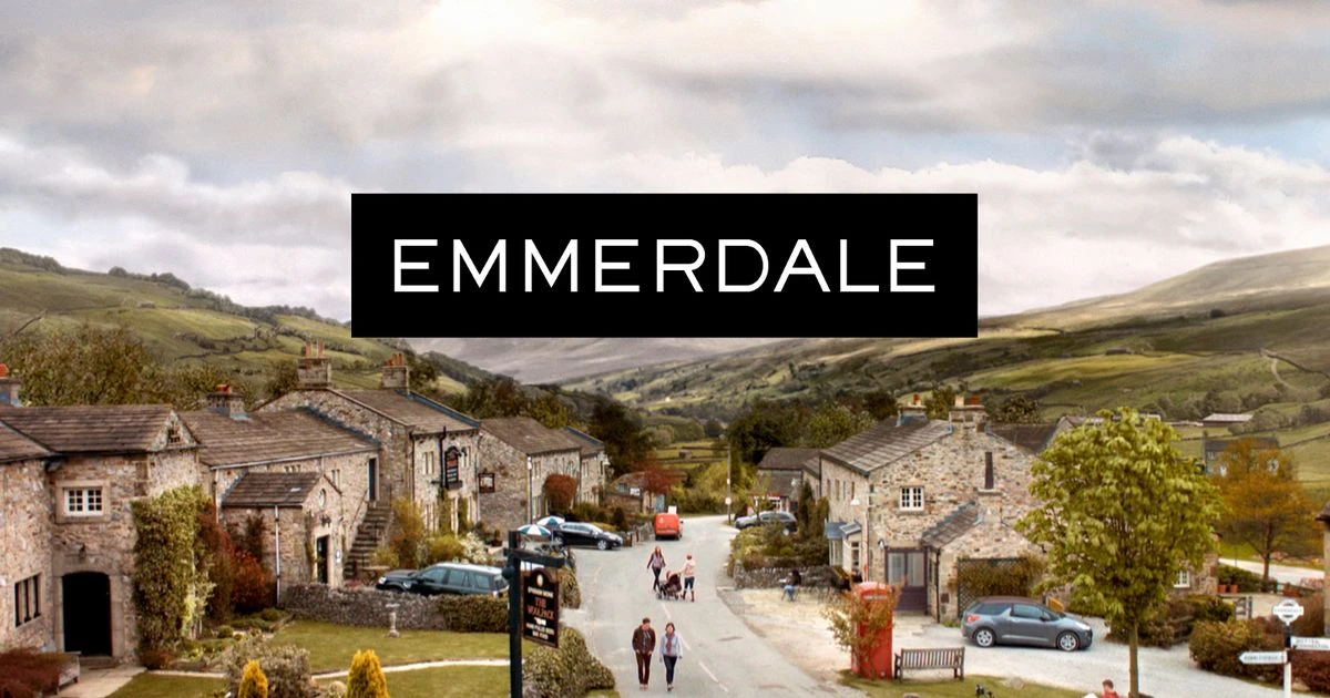 Emmerdale signs up huge rival soap star just days after Jaye Griffiths joins cast