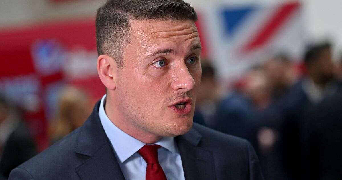 NHS 'could go bust' warning from Wes Streeting as data reveals 7.6 million waiting list