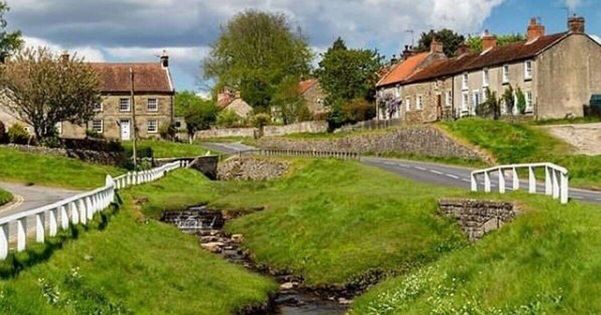 'Hidden gem' English village crowned ‘prettiest little village of the north’Staycation