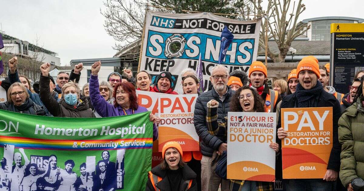 Junior doctors push for another pay rise after accepting two-year pay offer to avoid more strikesNHS