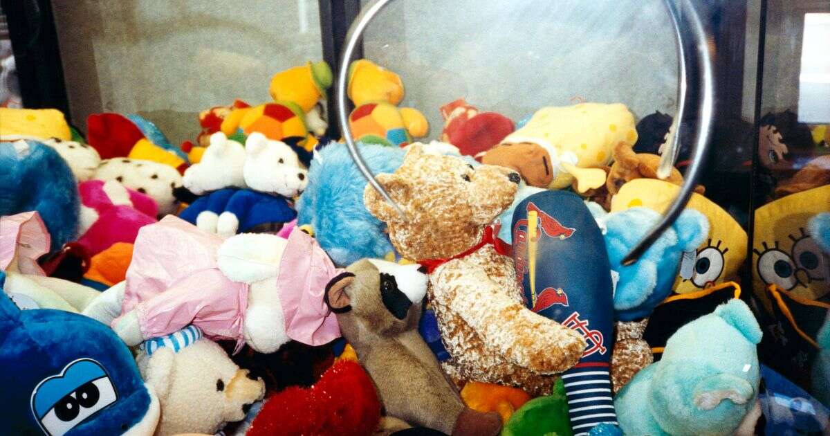 Sneaky reason you always 'just miss' on claw machine - and how to win every time