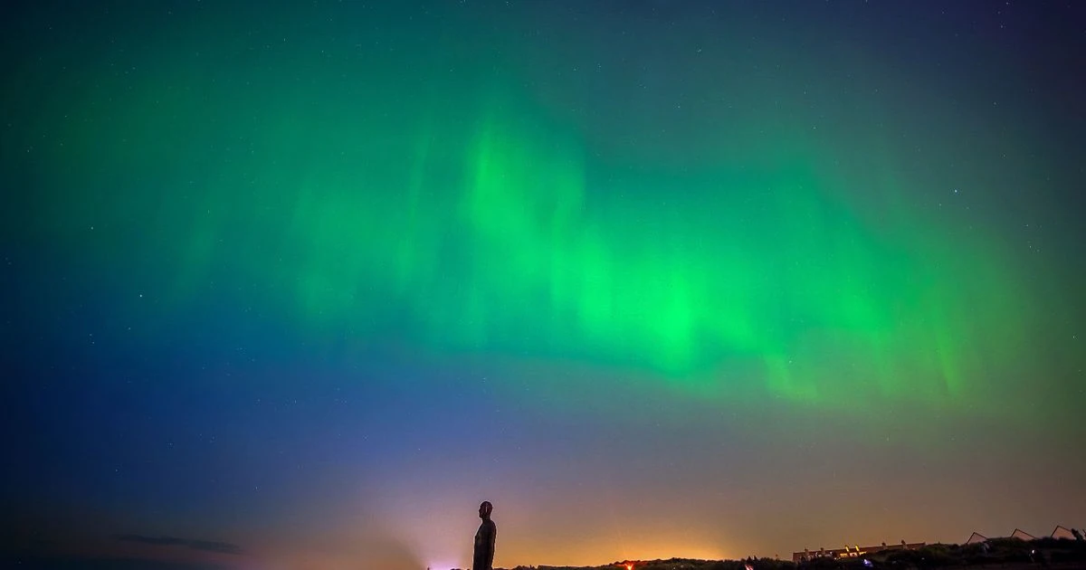 Northern Lights: UK in awe as thousands spot aurora borealis in night sky during rare solar storm
