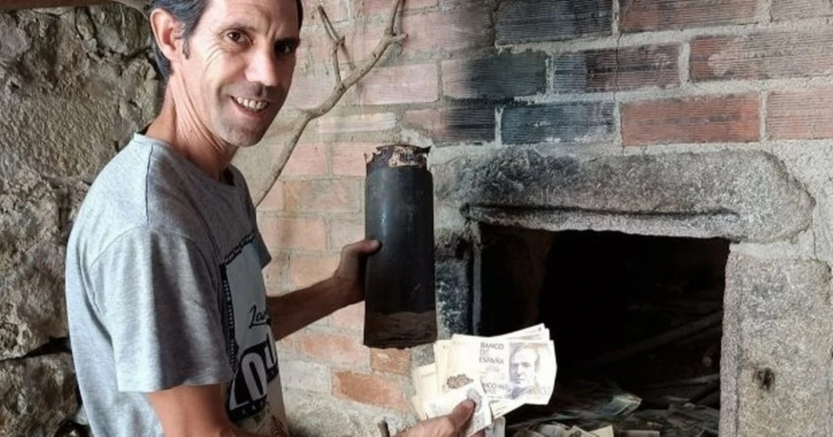 Man overjoyed after finding £47,000 stuffed into walls of new home - but there's a catch