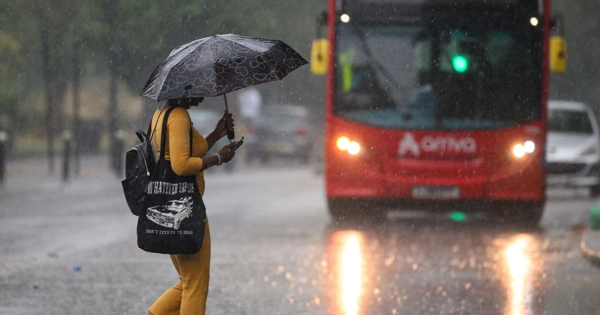 UK weather: Brits face two weeks of rain as heatwave collapses sending temperatures plunging by 11C