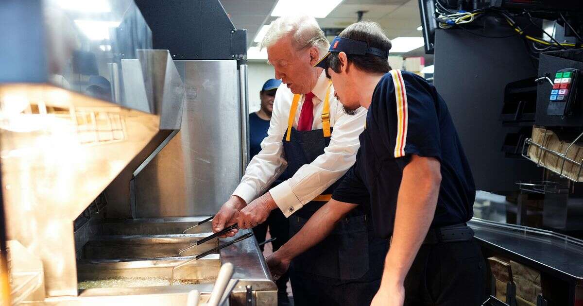 Donald Trump fails to follow basic directions while working at McDonald's in embarrassing gaffe