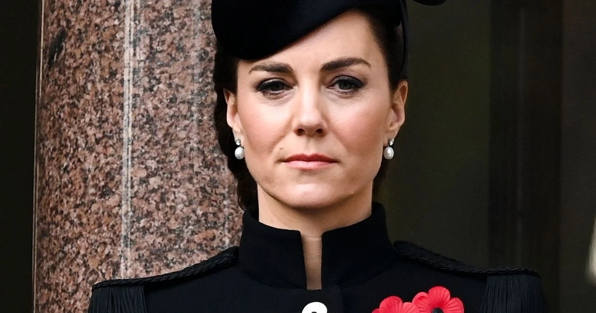 Queen's kind offer to Kate Middleton before they had to separate on Remembrance Sunday