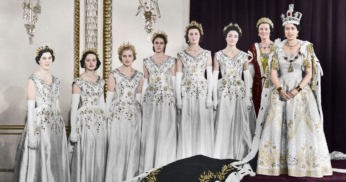 Queen mourns death of close friend and maid of honour Lady Moyra Campbell