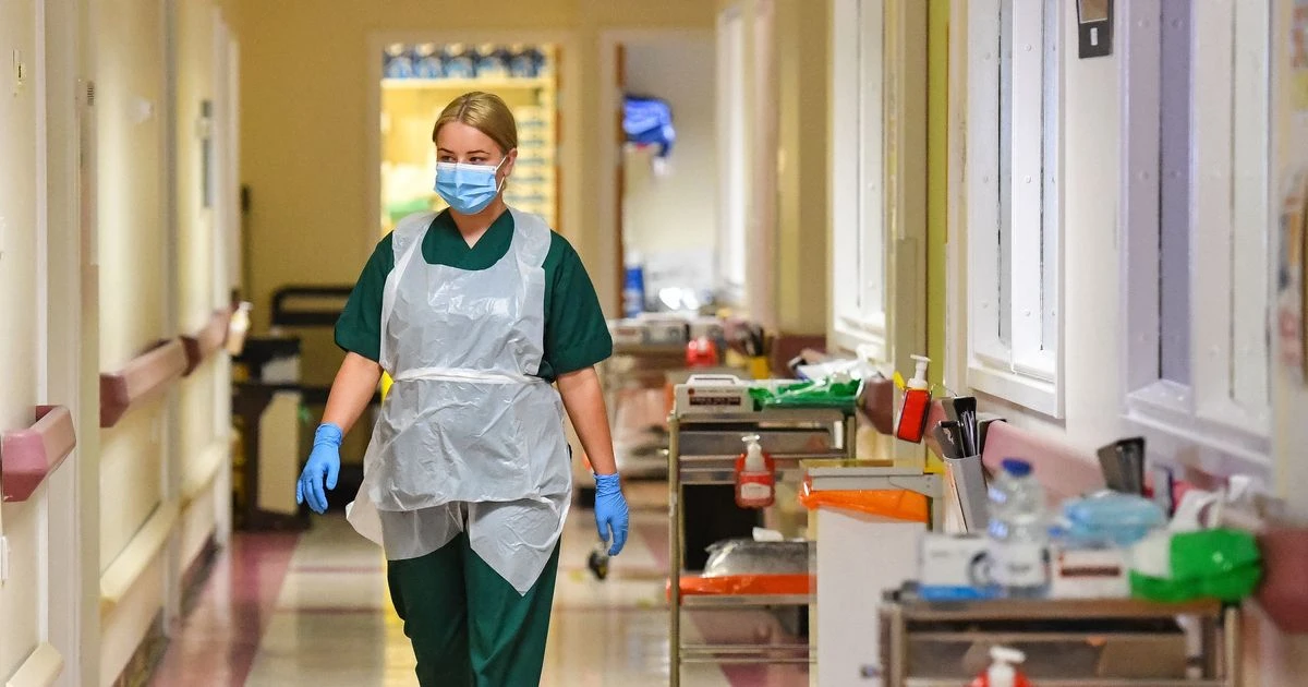 Coronavirus 'running riot' across all age groups – SAGE scientist in warning