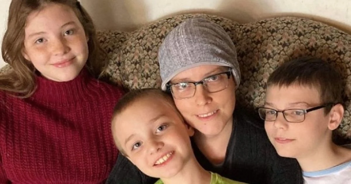 Devoted gran vows to sell house to help daughter fighting breast cancer in US