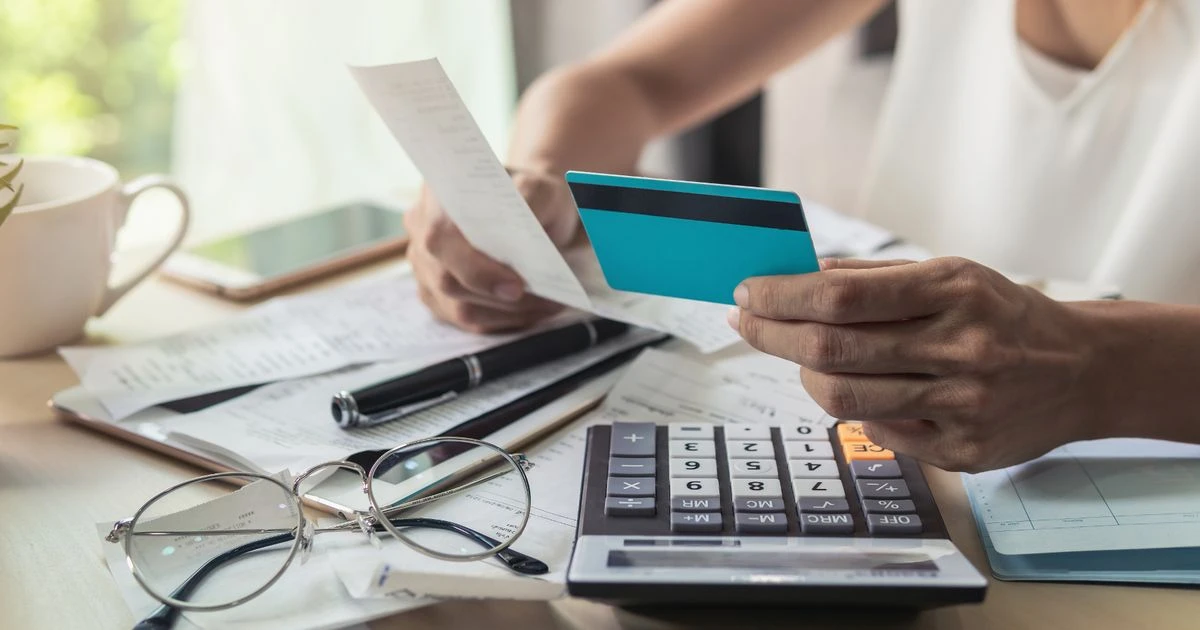 How to permanently escape the risk of charges for having a bank account