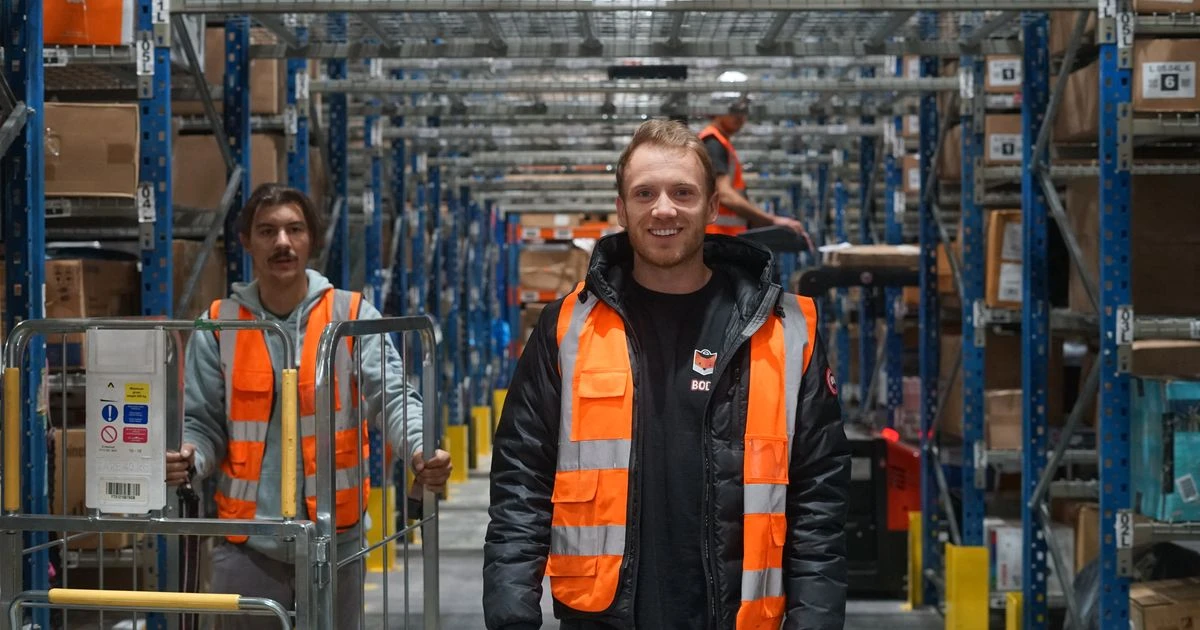 School dropout turned entrepreneur inspired by Amazon set to make £2.5m in months