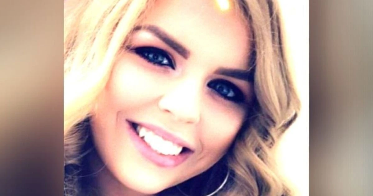 'Fantastic' mum-of-two, 21, sent WhatsApp about being upset then took her own life