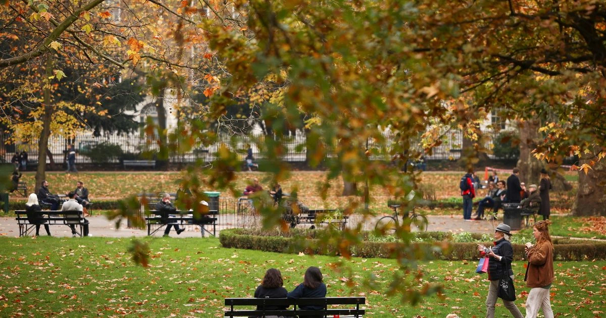 UK weather forecast: Britain to ward off winter with 18C 'Indian Summer' hot spell