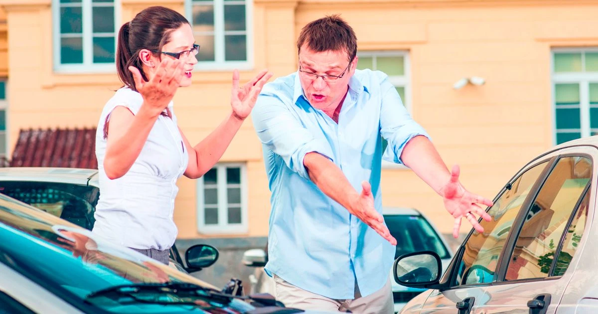 'We purposely block our neighbours driveway - they shouldn't have such a big van'Neighbours from hell