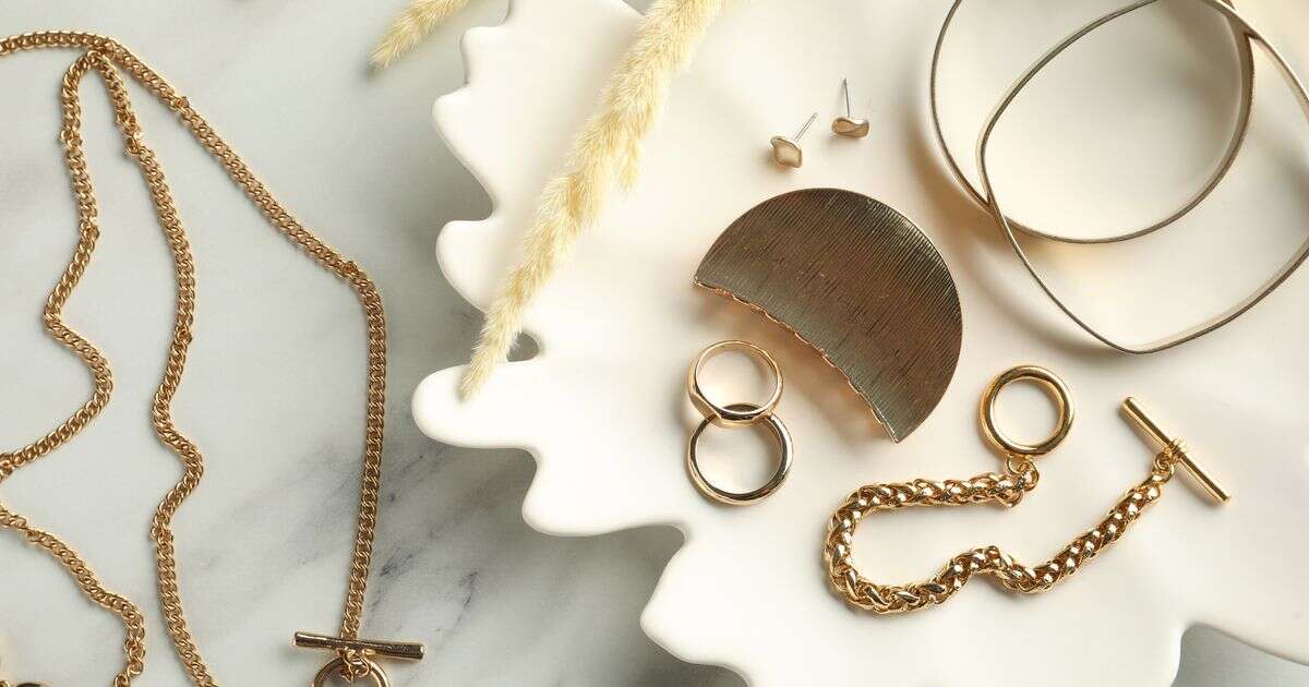 The ultimate gift guide for jewellery collectors from personalised necklaces to customised boxes