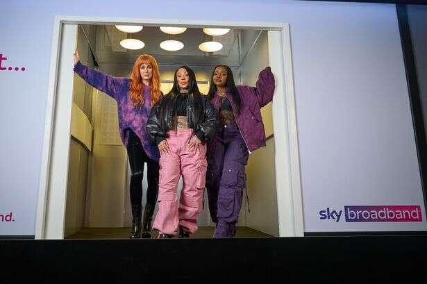 Sugababes stun commuters with surprise King's Cross gig