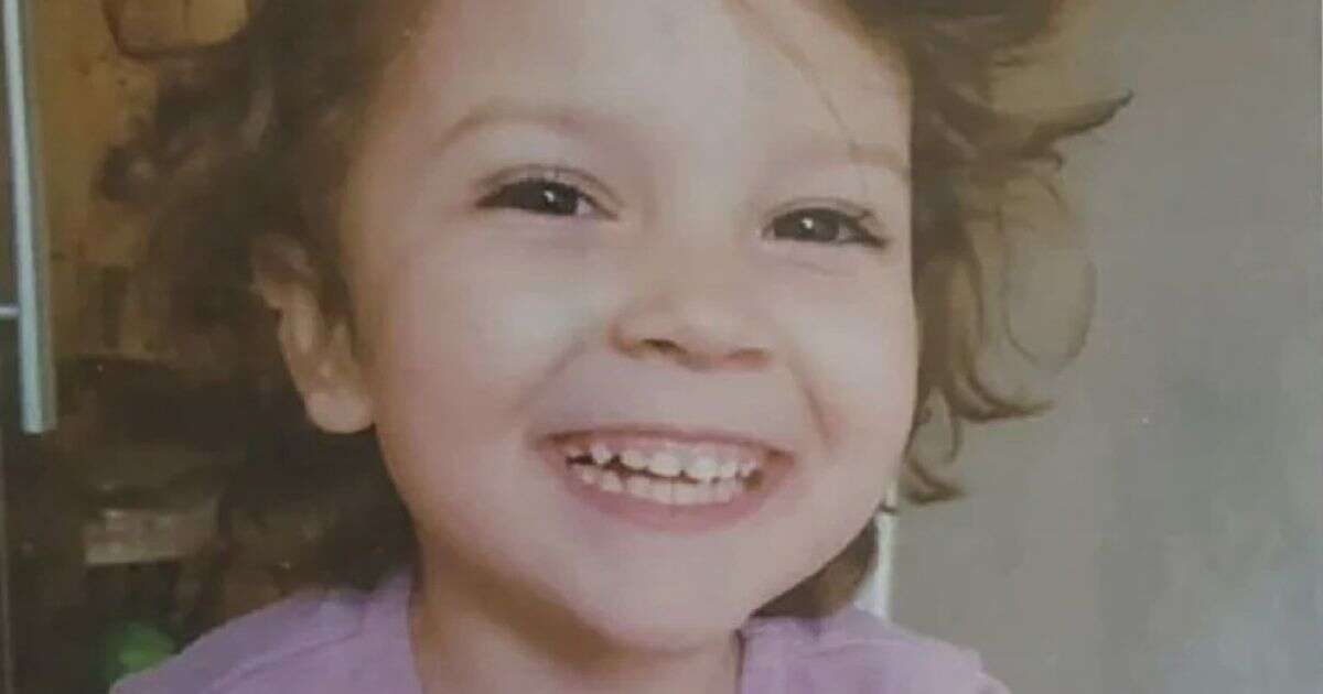 Dental anaesthetist 'killed girl, 4, by deliberately giving her out of date sedative'