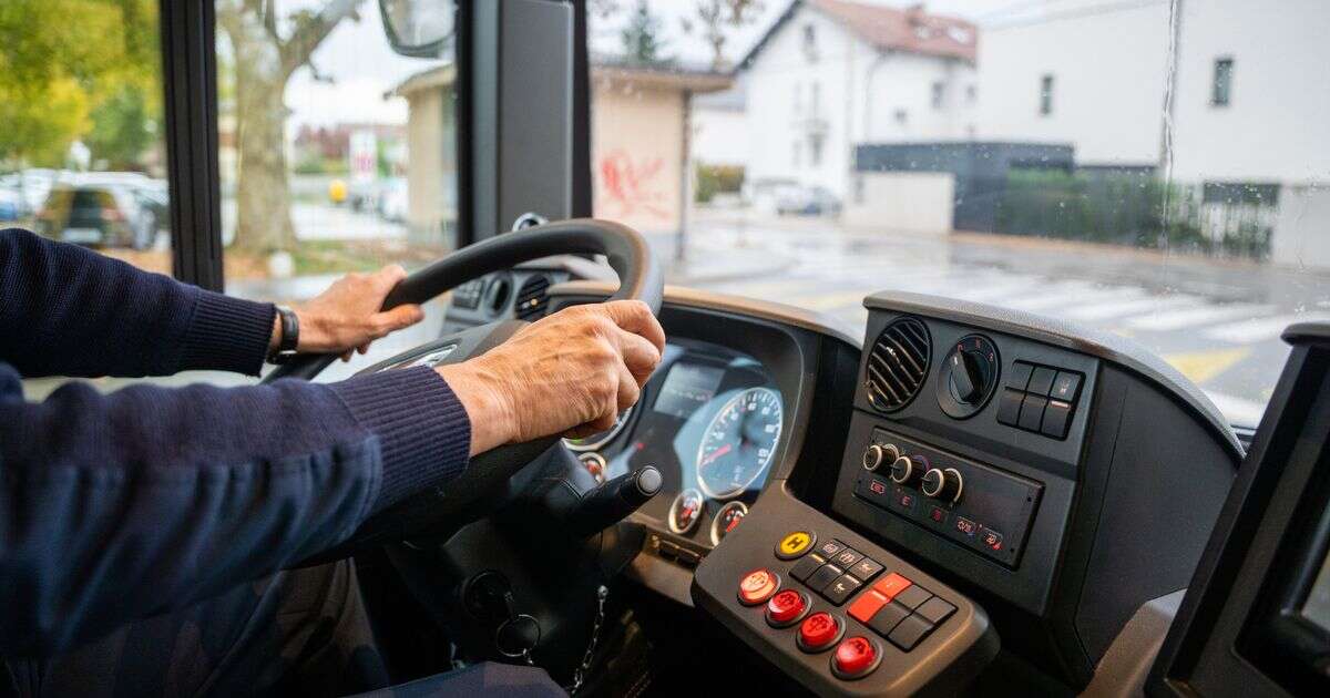 Man attacks bus after driver tells him to apologise for hitting woman's phone out of hand