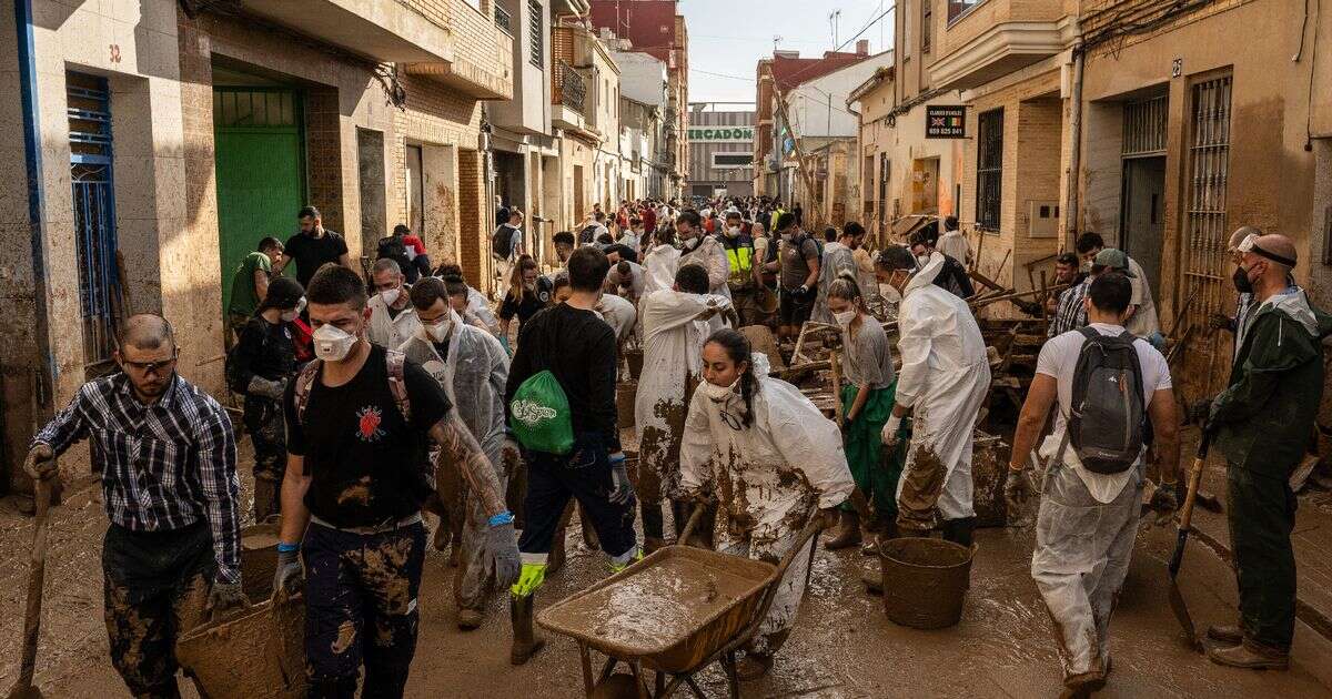 Spain flooding horror continues as new weather warnings issued and schools locked down