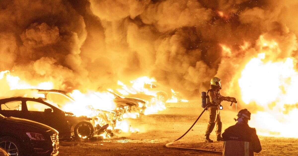 Amsterdam Schiphol massive fire causes chaos and destroys 50 cars