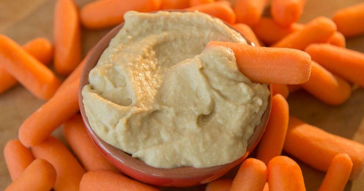 Urgent warning shoppers must throw away particular hummus as it is 'unsafe to eat'