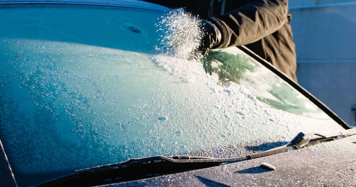 Man finds genius way to defrost his car in seconds but everyone has same warning