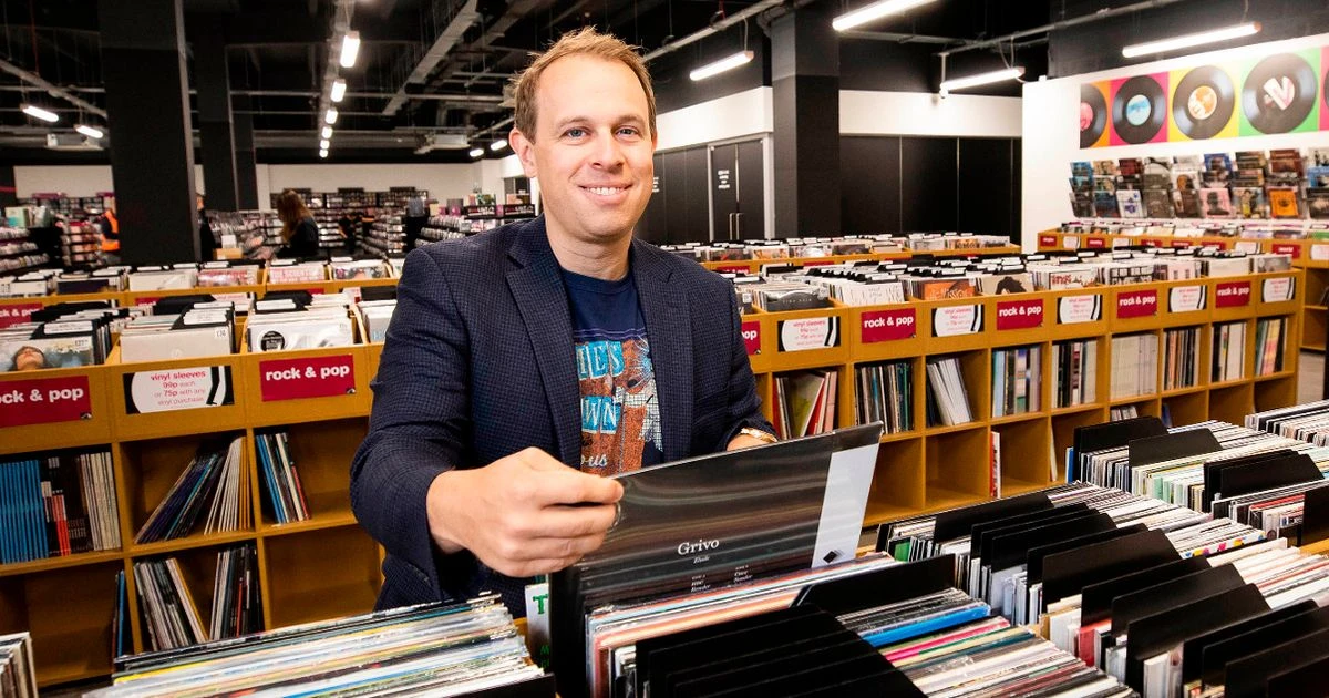 HMV boss brands online rival Amazon 'very selfish business' as he calls for shake-up