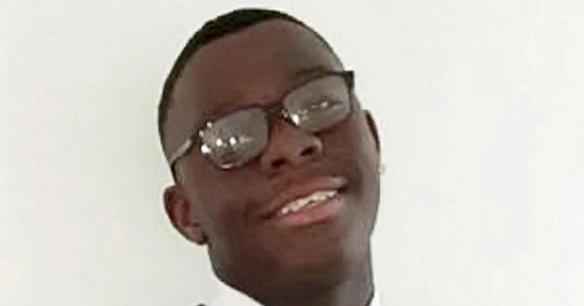 First picture of boy, 15, killed 'by group with weapons' leaving mum 'inconsolable'