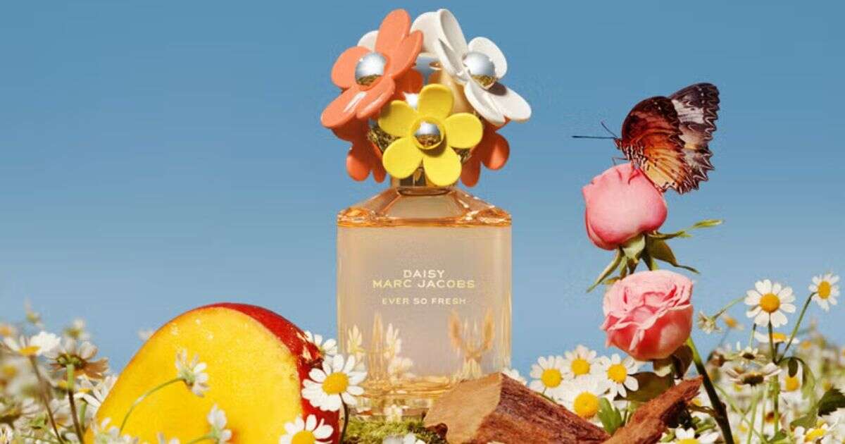 Marc Jacobs 'spring in a bottle' Daisy perfume that ‘lasts all day’ is currently half price